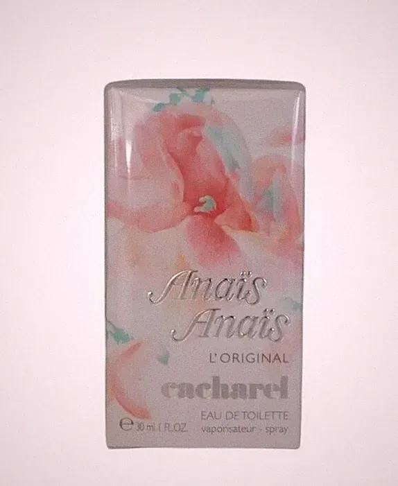 Cacharel Anais Anais L'Original Eau de Toilette. Perfume for Women,1 fl Oz