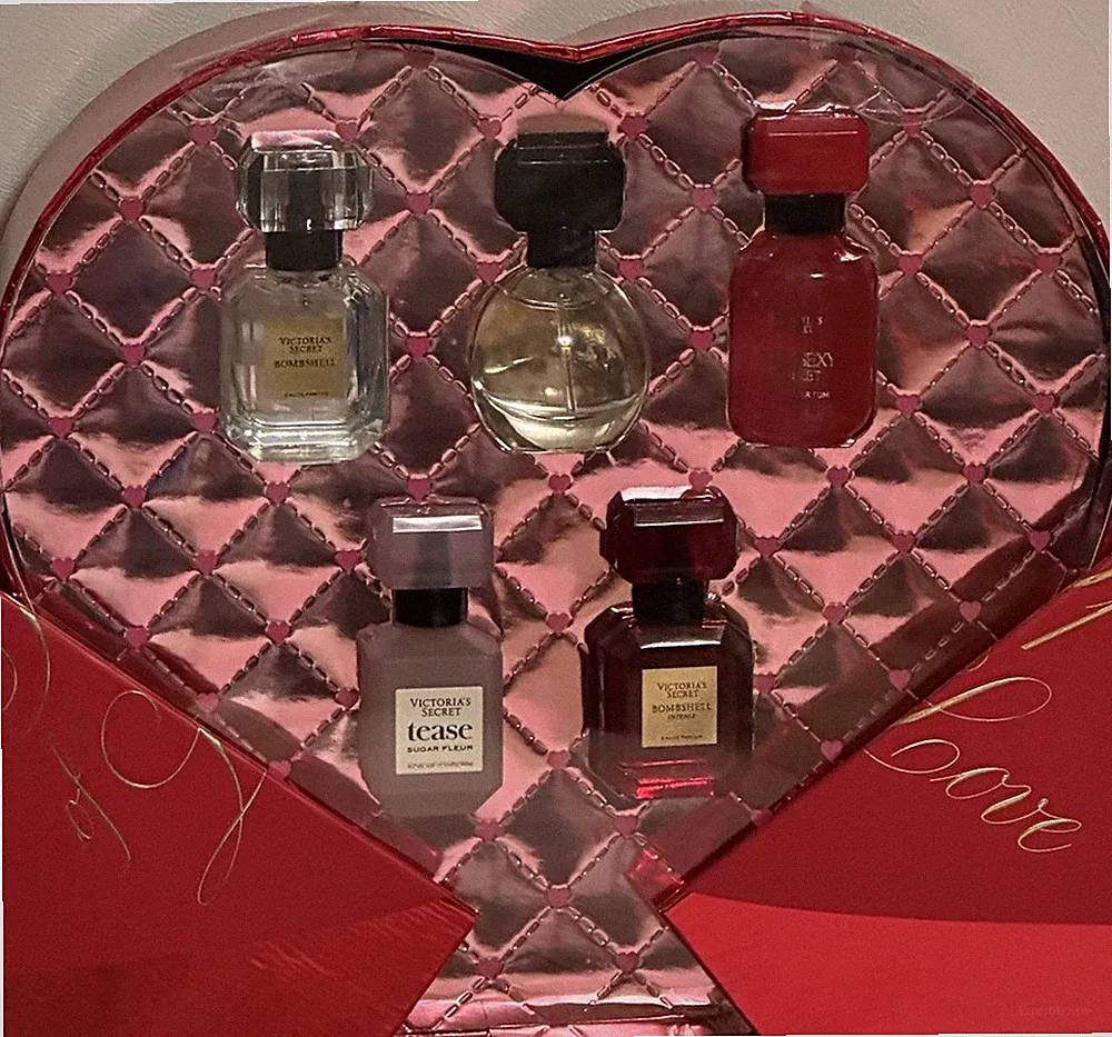 Victorias Secret Mini EDP Perfume 5-pc Gift Set Bare Rose Very Sexy Scarlet 2026